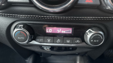 Nissan Juke 1.0 DiG-T 114 N-Connecta 5dr DCT Petrol Hatchback